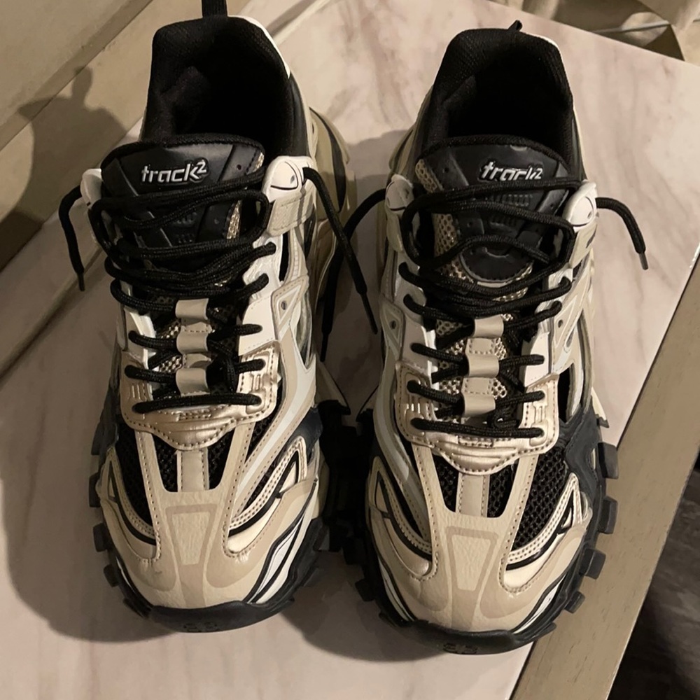 Balenciaga track 2